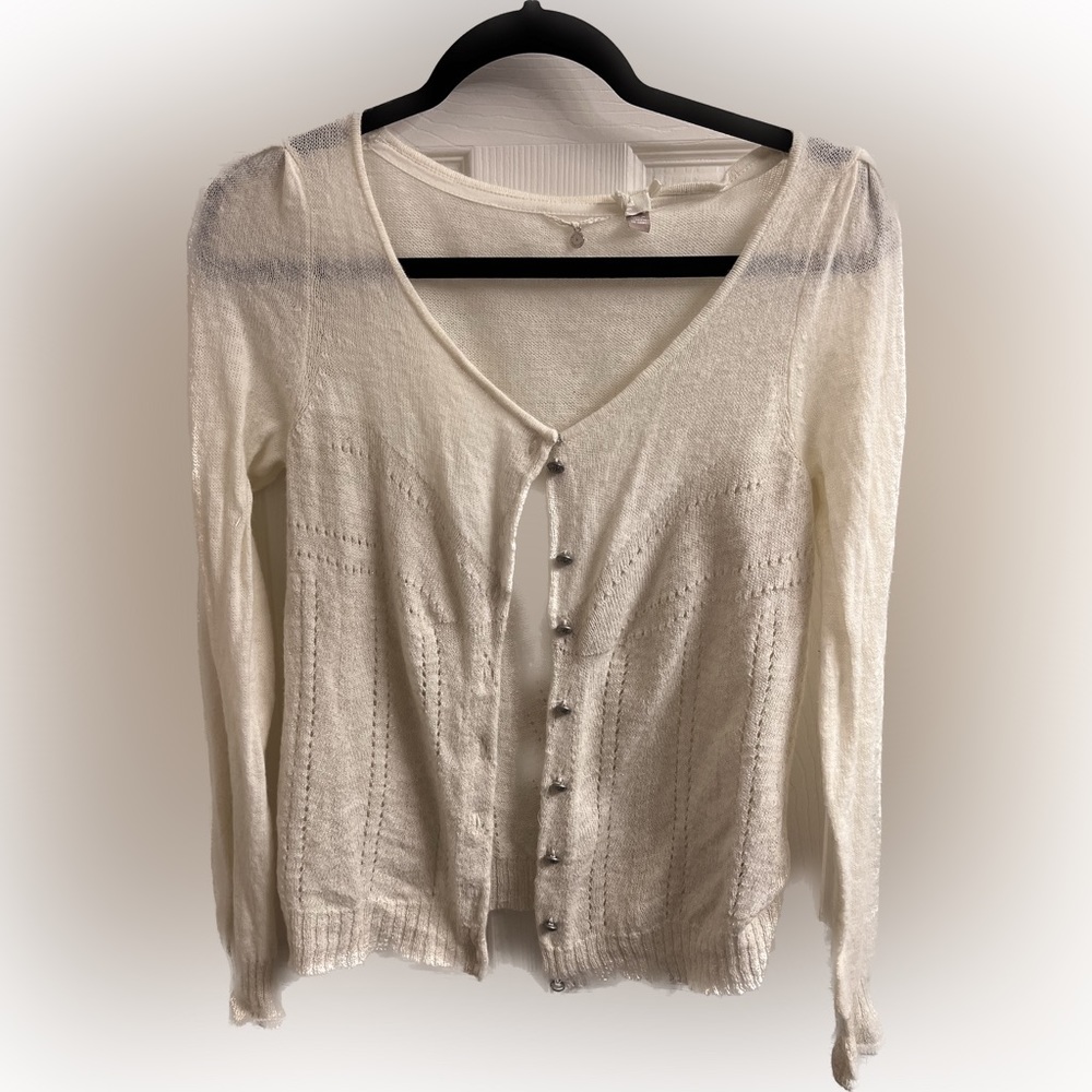 Adorable Knitted and Knotted from Anthropologie cardigan.